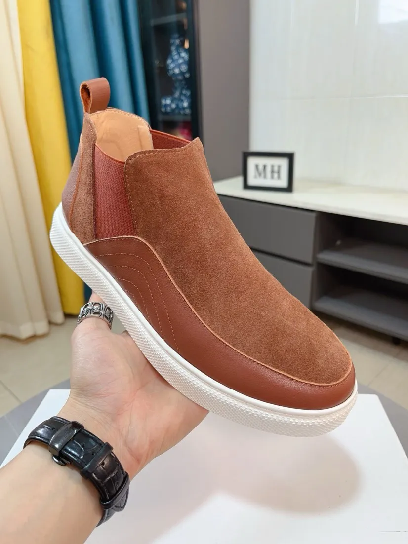 Men's shoes 💰440🌹🌹 [Prada] New high-top men's shoes for the Milan show are out, official website new model: 1 production 🔺original version, continuing the charm inheritance, innovation and tribute ⚫️Young and fashionable you must have 🎗movable feet and no smelly feet; imported cowhide mesh with wear-resistant rubber soles; suitable for all seasons, fashionable and versatile. Code number:38-44